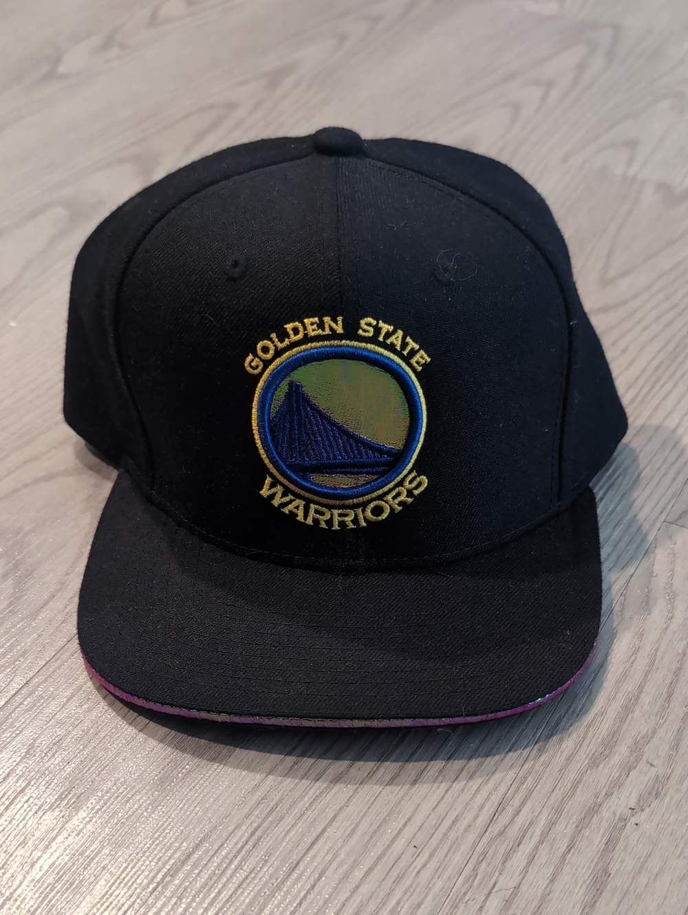 NWOT Golden State Warriors Mitchell & Ness Black and White Interior Snapback Cap